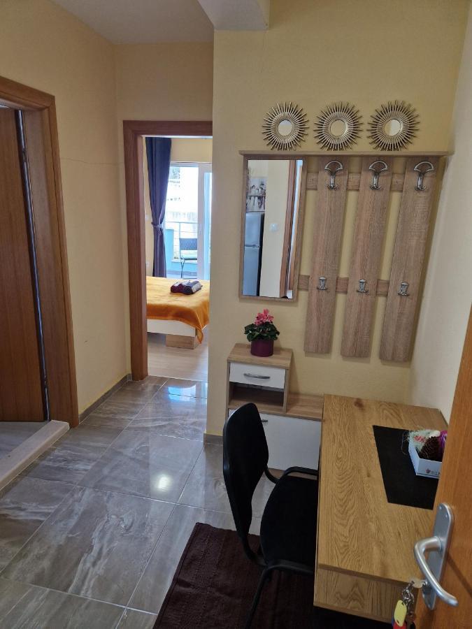 Apartments Ivano Клек Екстериор снимка