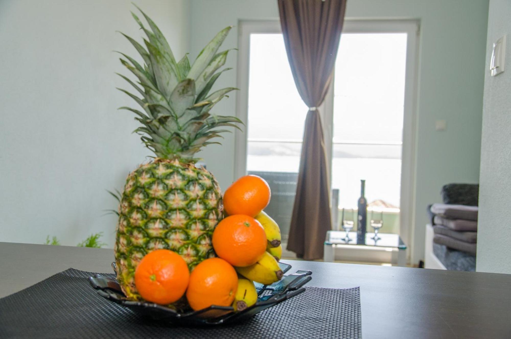 Apartments Ivano Клек Екстериор снимка